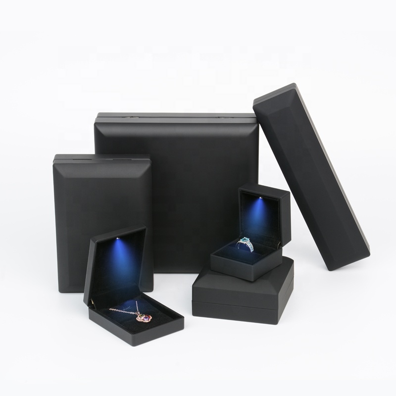 Custom Luxury Black Plastic Gift Logo Set Velvet Led Light Necklace Ring Jewelry Jewellery Packaging Box With Light up for F59