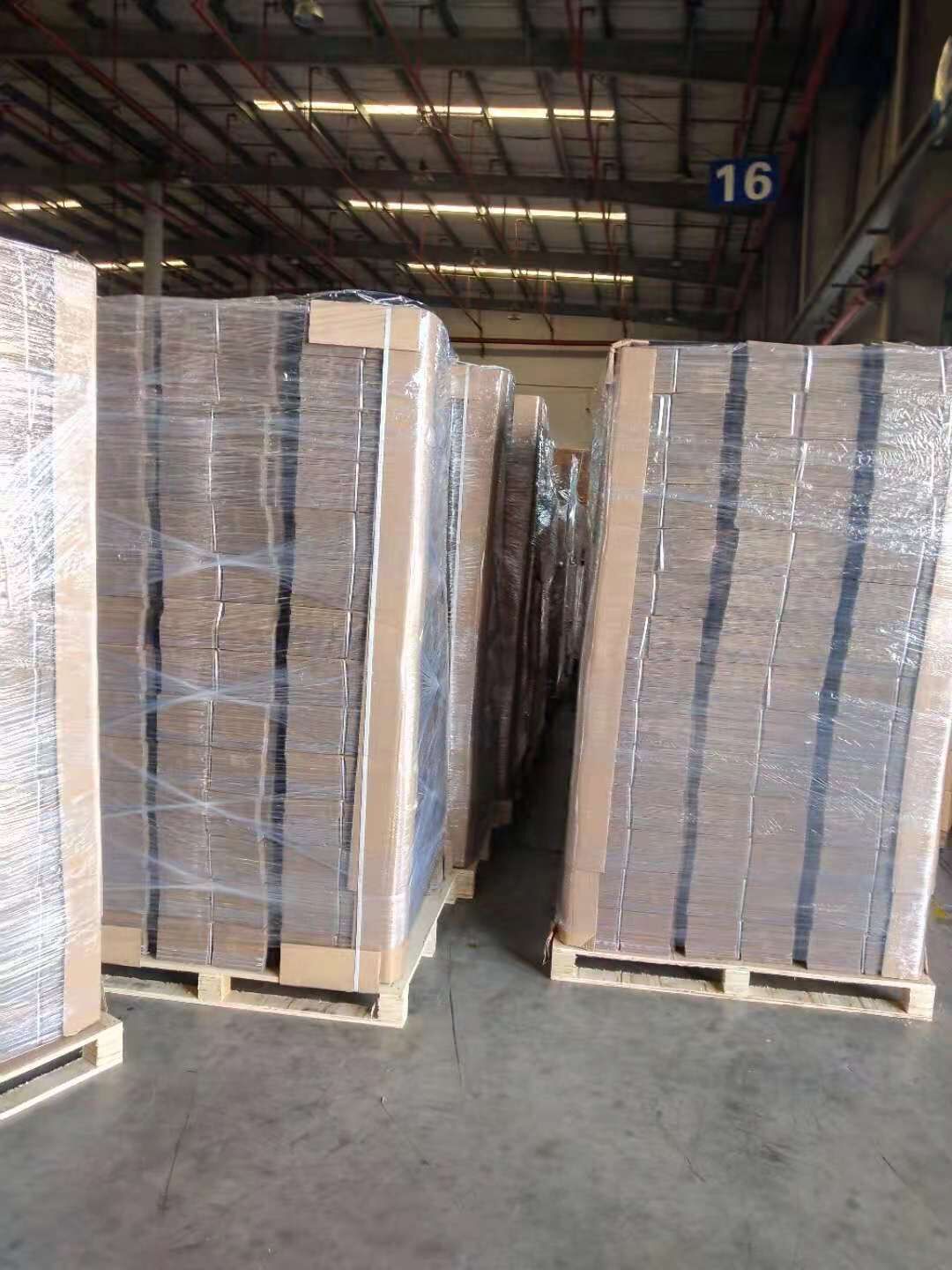 OEM Factory Custom Corrugated Gift Fold Box Eco-Friendly Shipping Paper Mailer Packaging with Logo Embossed