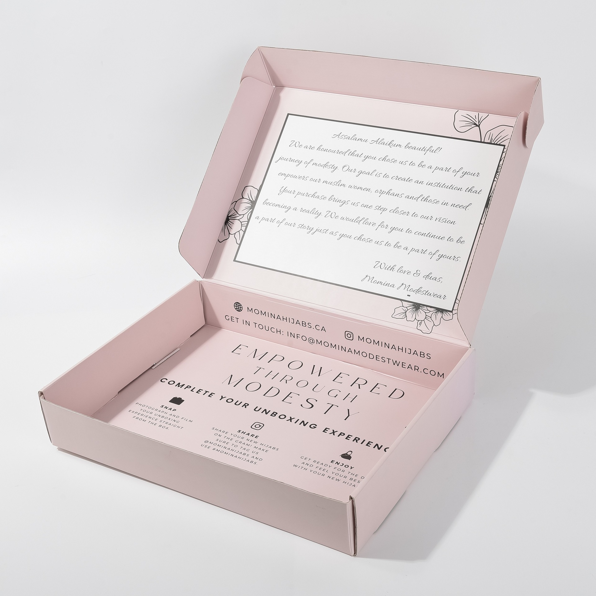 Luxury Custom Corrugated Gift Fold Box Glossy UV Laminated Shipping Paper Mailer Packaging Logo Embossed Folders Gift Box