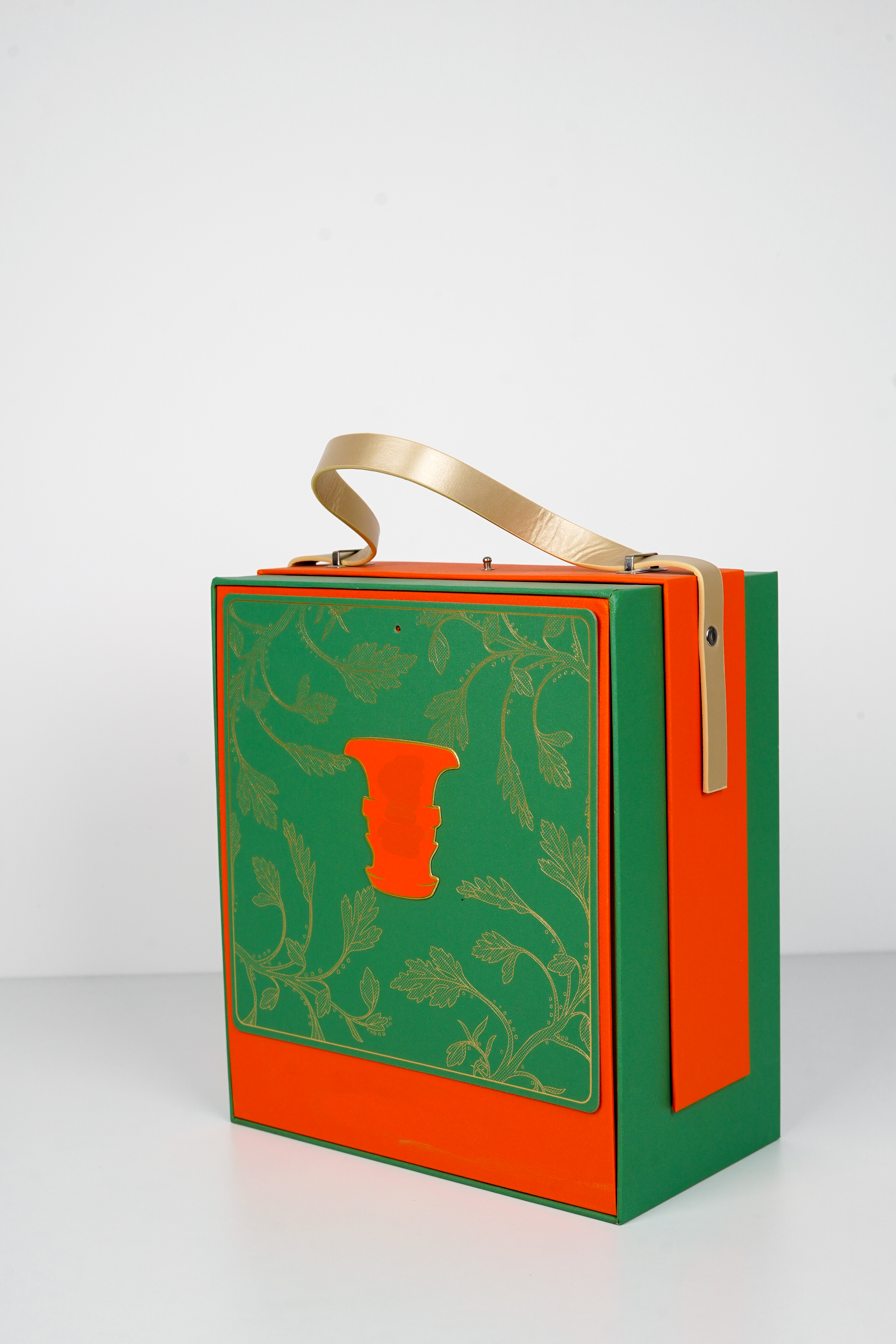 Wholesale Custom Green-Orange Printed Gift Box, Rigid Cardboard Tote Box with Fabric Handle for Festival Gifts &amp; Food Packaging