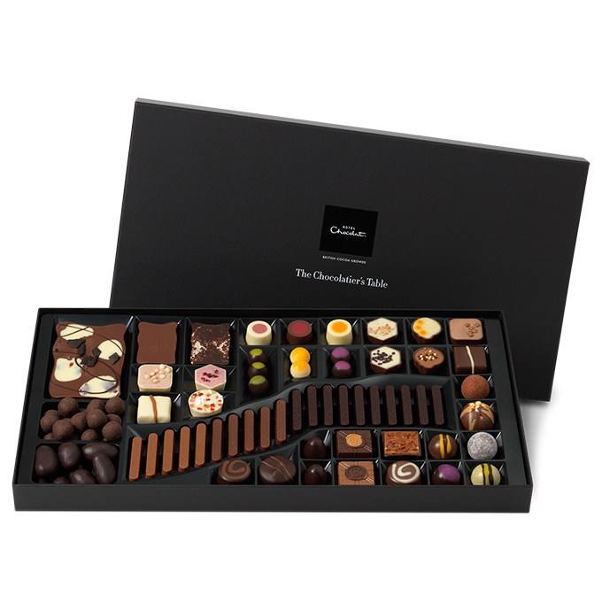 Custom Eco-Friendly Chocolate Packaging Rigid Paper Box Embossing Divider 4 8 12 Pieces Holiday Gift Box OEM ODM Service Candies