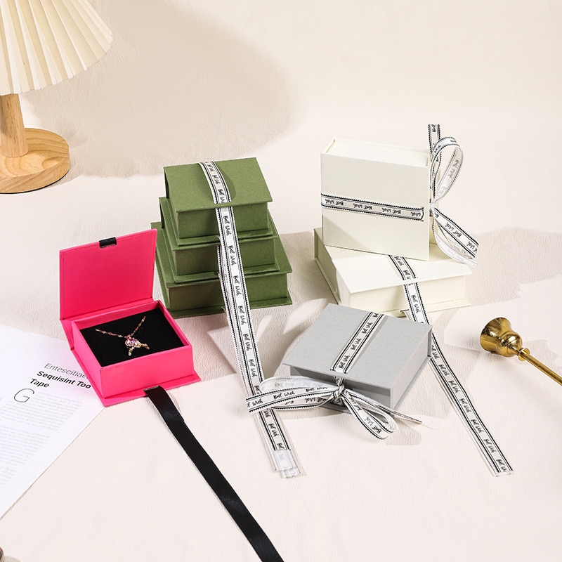 Custom Logo Magnetic Flip Cardboard Jewelry Paper Boxes With Ribbon Gift Jewelry Packaging Box