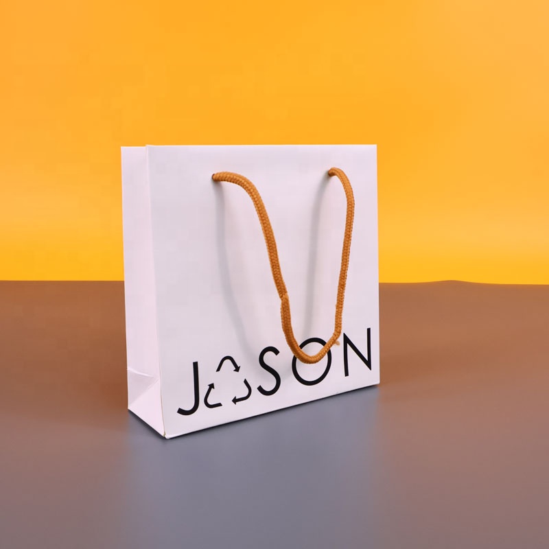 Custom Logo Printed Black Kraft Paper Bags Bulk Order Eco Friendly Wholesale Packaging Gift Box for Business