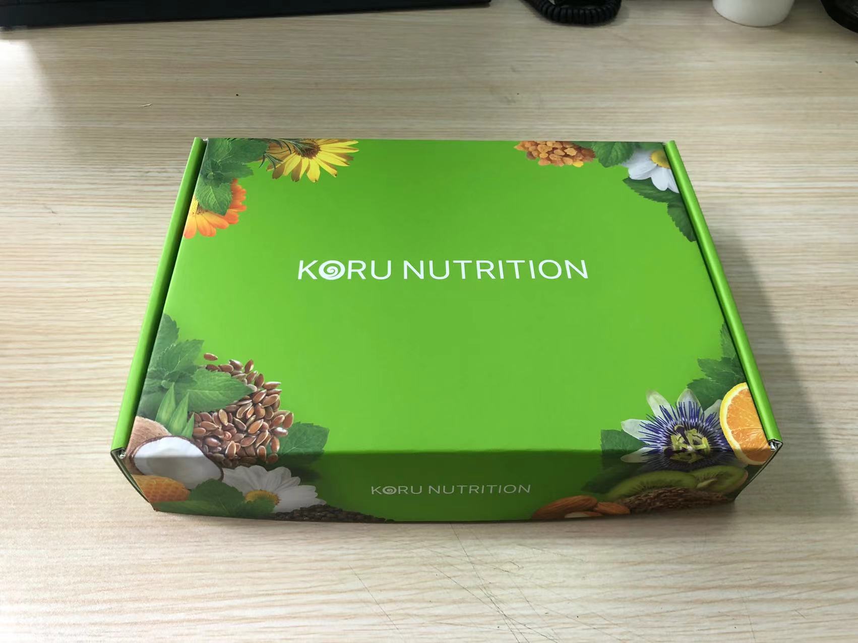 OEM Factory Custom Corrugated Gift Fold Box Eco-Friendly Shipping Paper Mailer Packaging with Logo Embossed