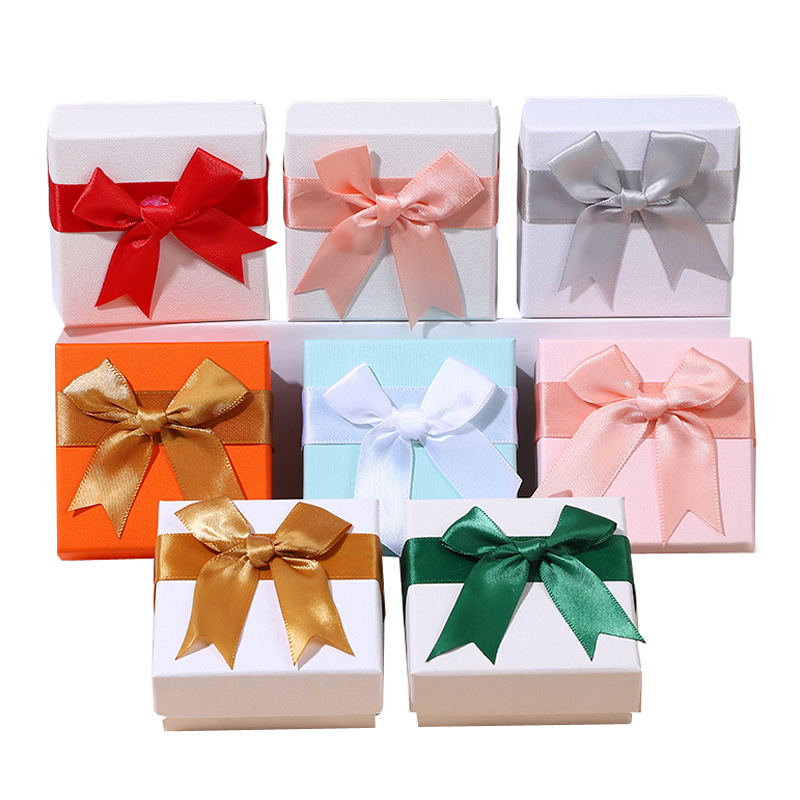 Wholesale Jewelry Gift Box Ring Necklace Cardboard Paper Jewelry Packaging Box with Bow and Sponge