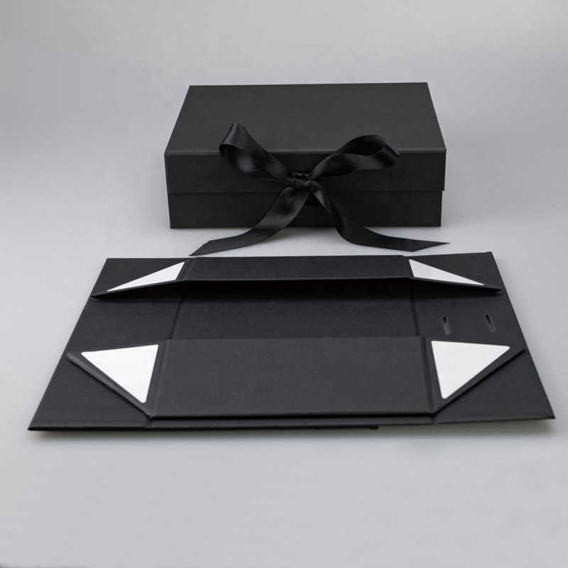 24x18x7.8CM Eco Friendly Human Wig Box with Silk Matt Lamination Sponge Lined Empty Cardboard Gift Box Ready to Ship