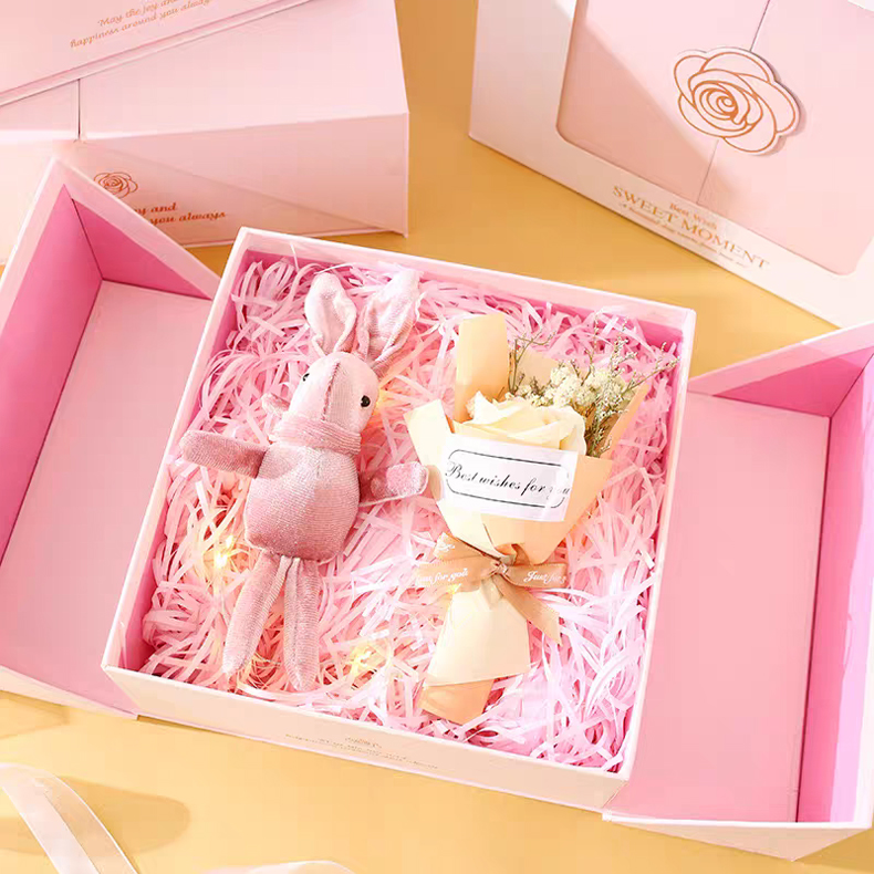 Factory Customization Luxury Pink Magnetic Gift Box for Birthday Holiday Anniversary Gift Box