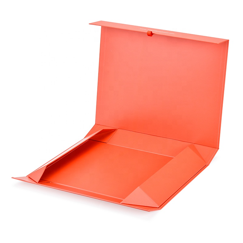 Large Premium Luxury Wedding Gift Cardboard Box Custom Branded Hard Printing Presentation for Clothing Made From Art Paper