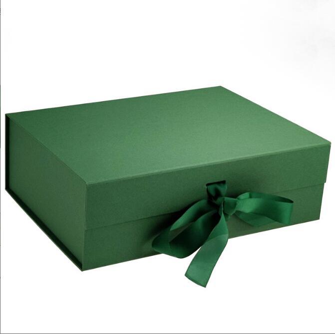 Luxury Gift Box Detail 8