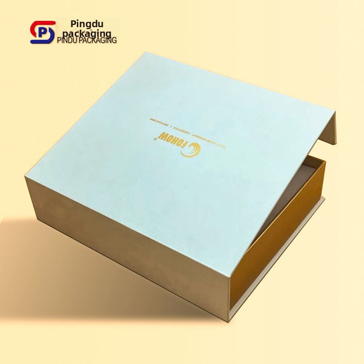 Carton Packaging Flip Gift Box Empty Custom Box Lined With Logo Magnetic Suction Cosmetic Skin Care Products Portable