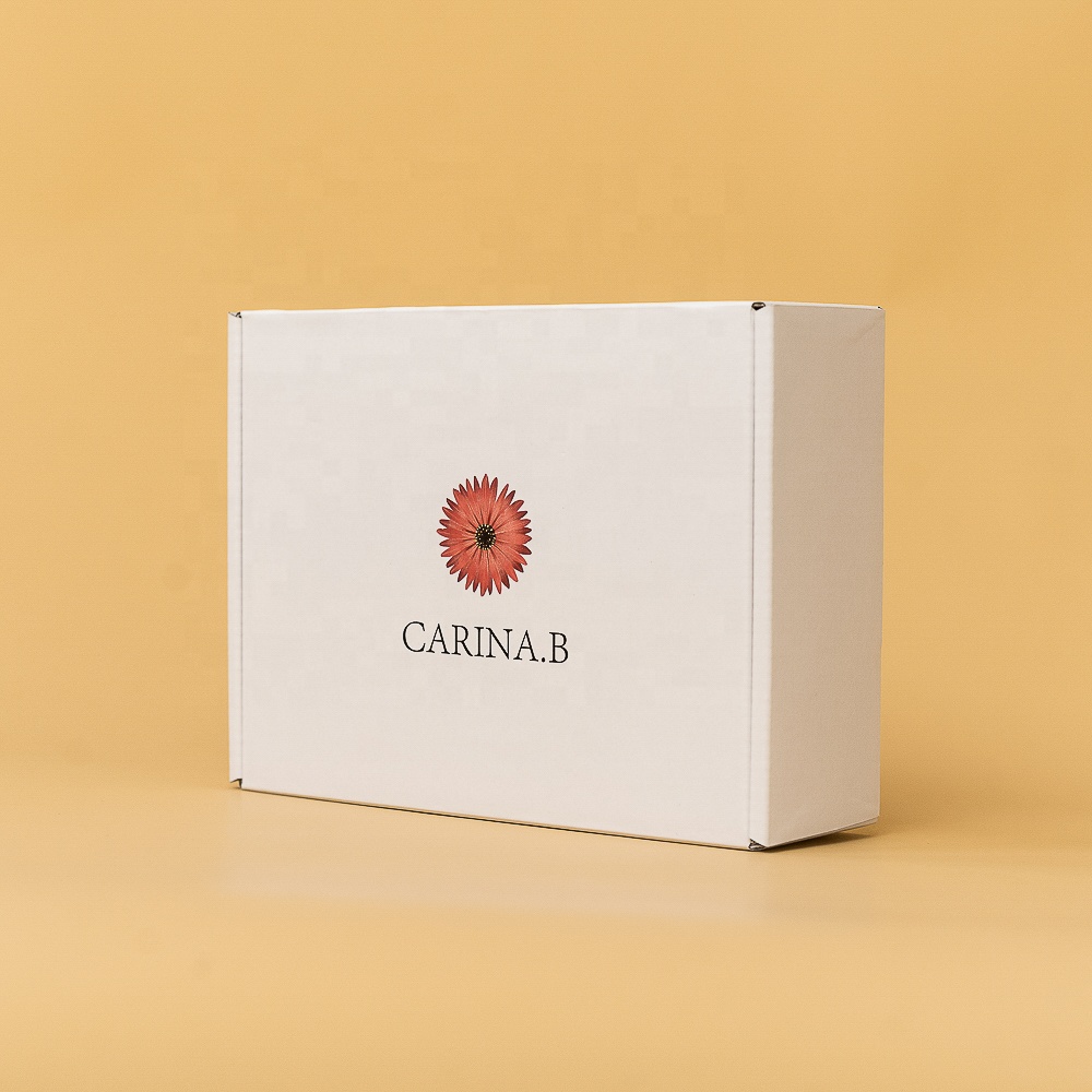 Personalized Luxury Paper Custom Cardboard Carton Gifting Box Packaging Rigid Foldable Hard Shipping Clothes Matt Lamination