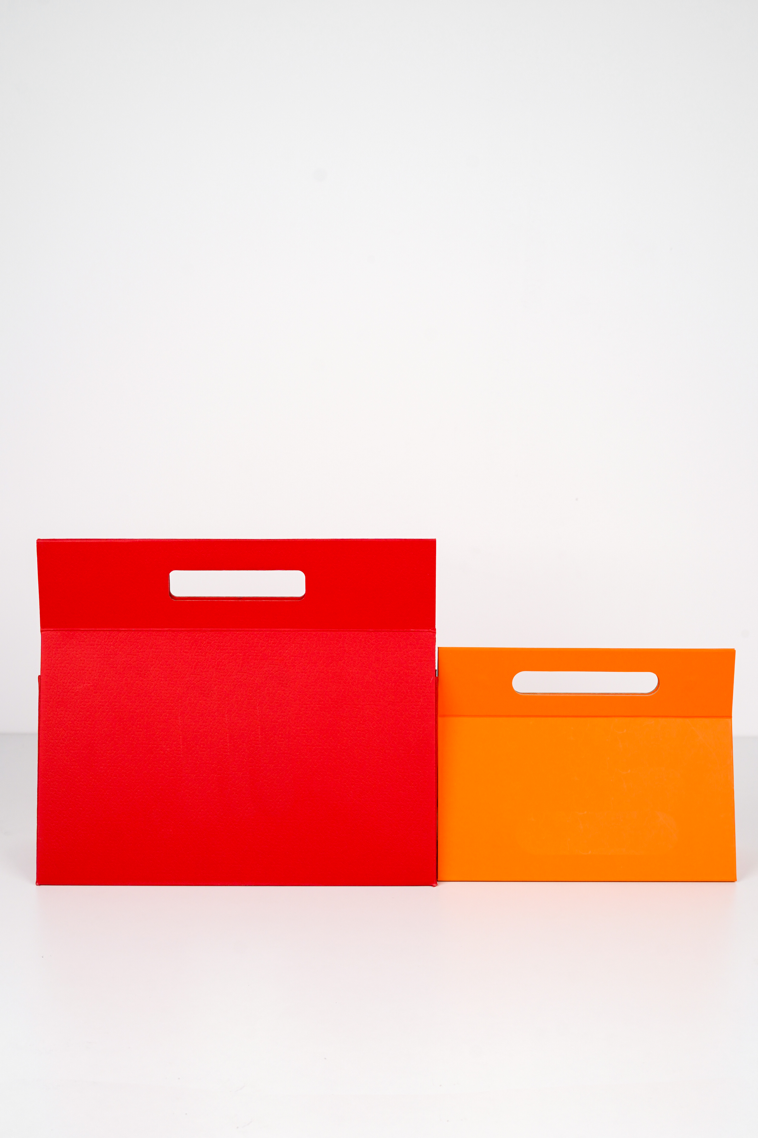 Wholesale Custom Red/Orange Foldable Gift Box, Rigid Cardboard Die-Cut Handle Tote Box for Food, Wine &amp; Holiday Gift Packaging