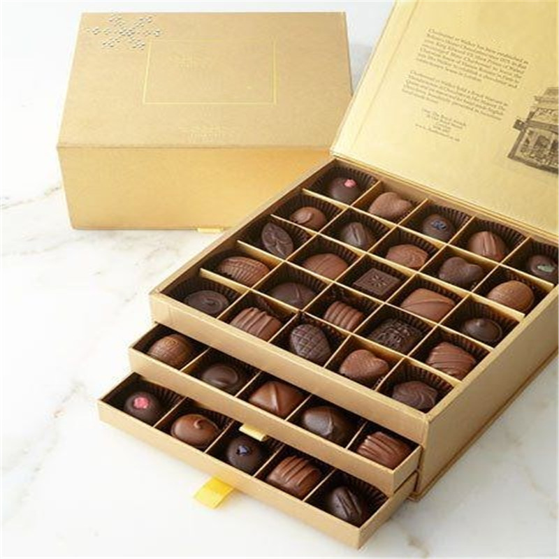 Custom Luxury Chocolate Boxes with clear Lids Wholesale, Chocolate Boxes with Inserts