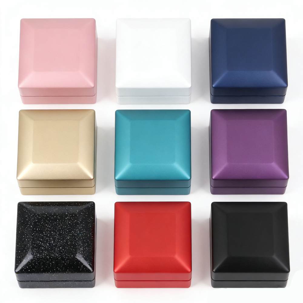 Factory Light Jewelry Box Wholesale Custom Logo Luxury LED Jewelry Box Small Ring Bangle Necklace Jewelry Box