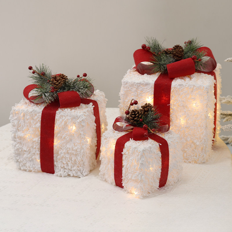 Multiple Designs Christmas Holiday Warm White LED Light Gift Box with Pine Cone Fairy Decorations Christmas Gift Box