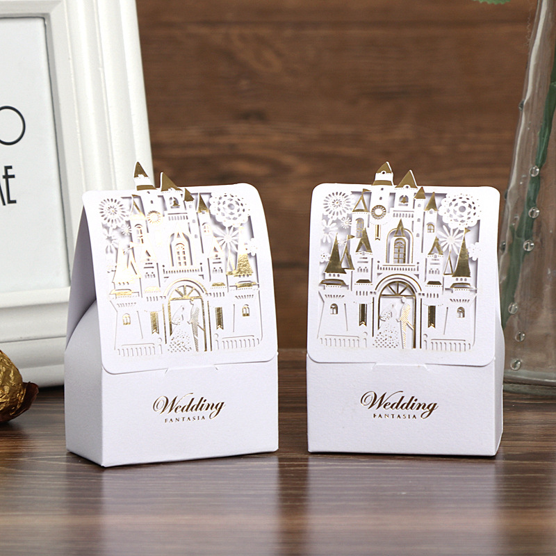New Wedding Party Castle Sweet Box Chocolate Creative Hollowed-out Paper Box Candy Packaging Box for Souvenir Gift