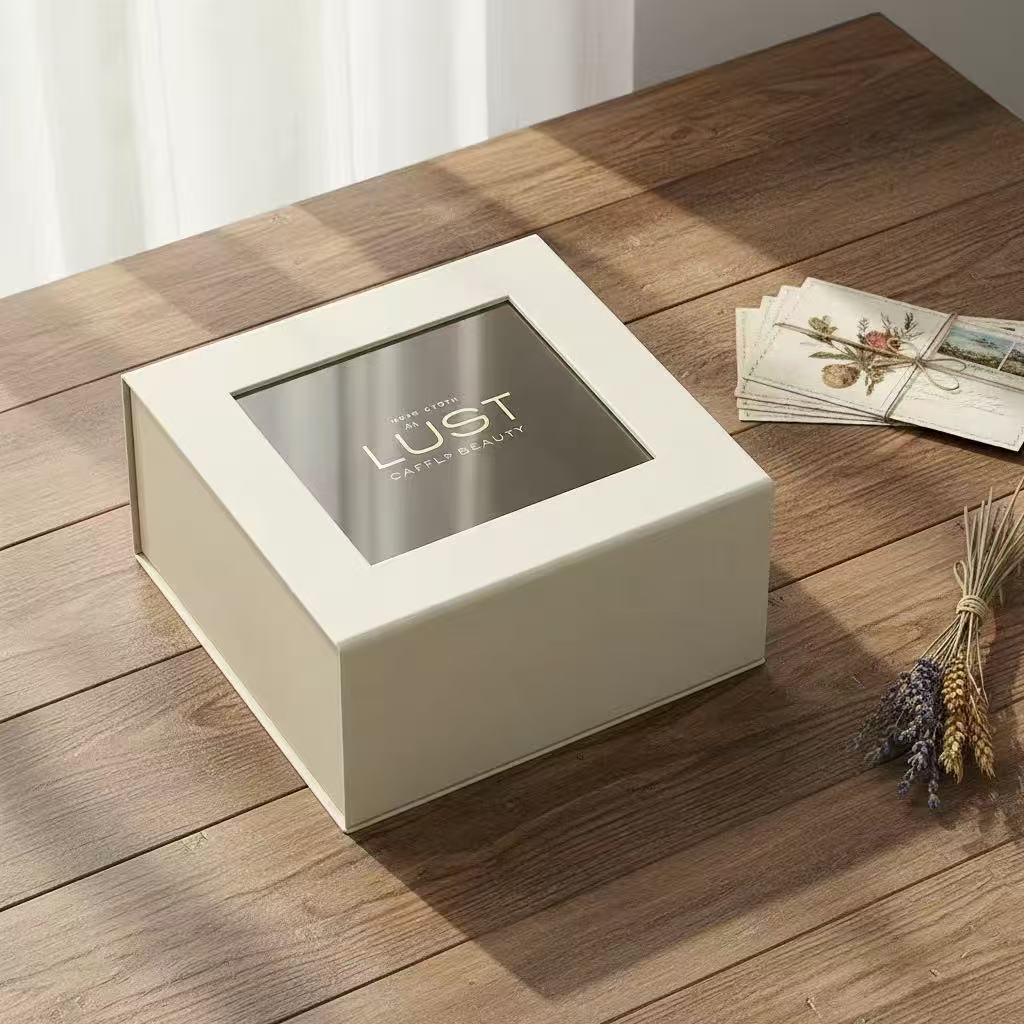 Premium Magnetic Closure Gift Box with Display Window, Custom Logo Green Rigid Box for Skincare &amp; Perfume