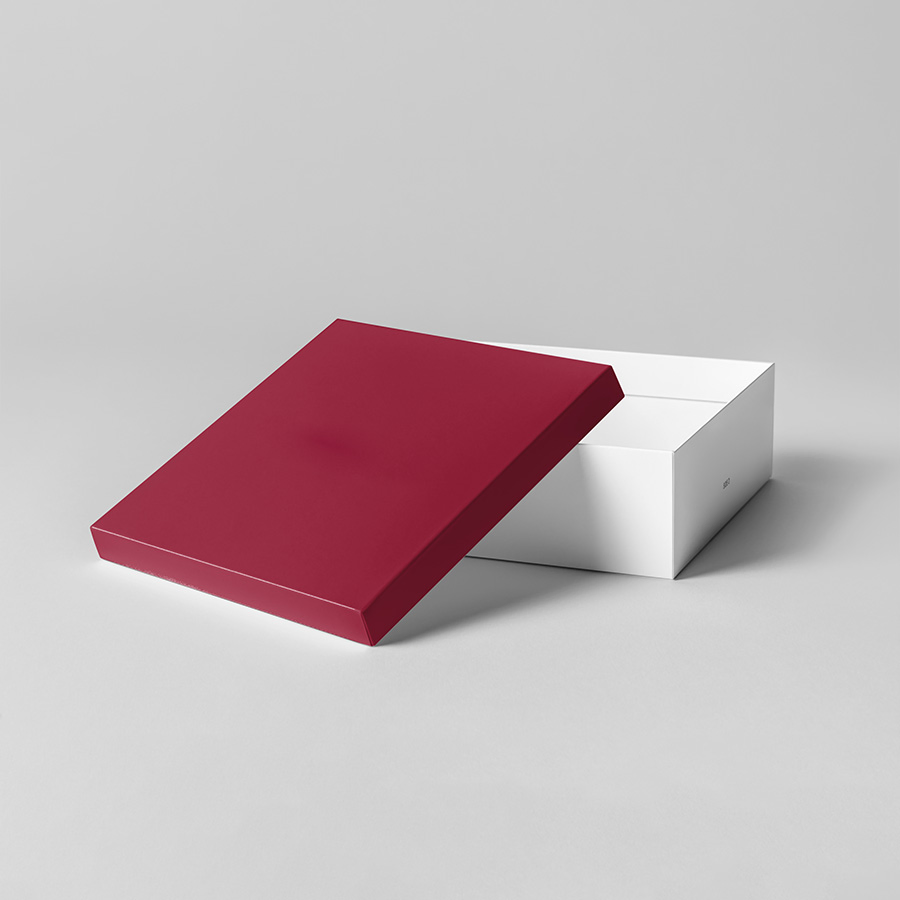 Eco-Friendly Pure Garment Paper Printing Packaging Box for Retail