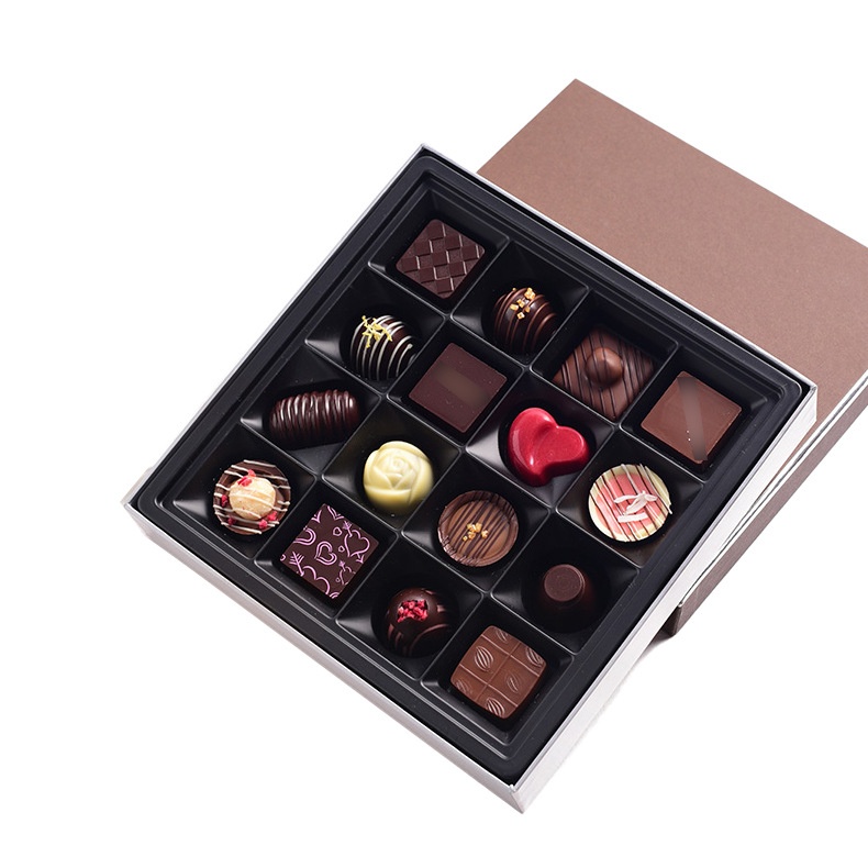 Kexin Custom Romantic Chocolate Gift Box High-End Waterproof Embossed Lid and Base Novelty Chocolate Packaging for Sweets