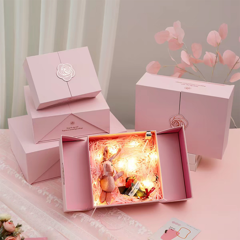 Factory Customization Luxury Pink Magnetic Gift Box for Birthday Holiday Anniversary Gift Box