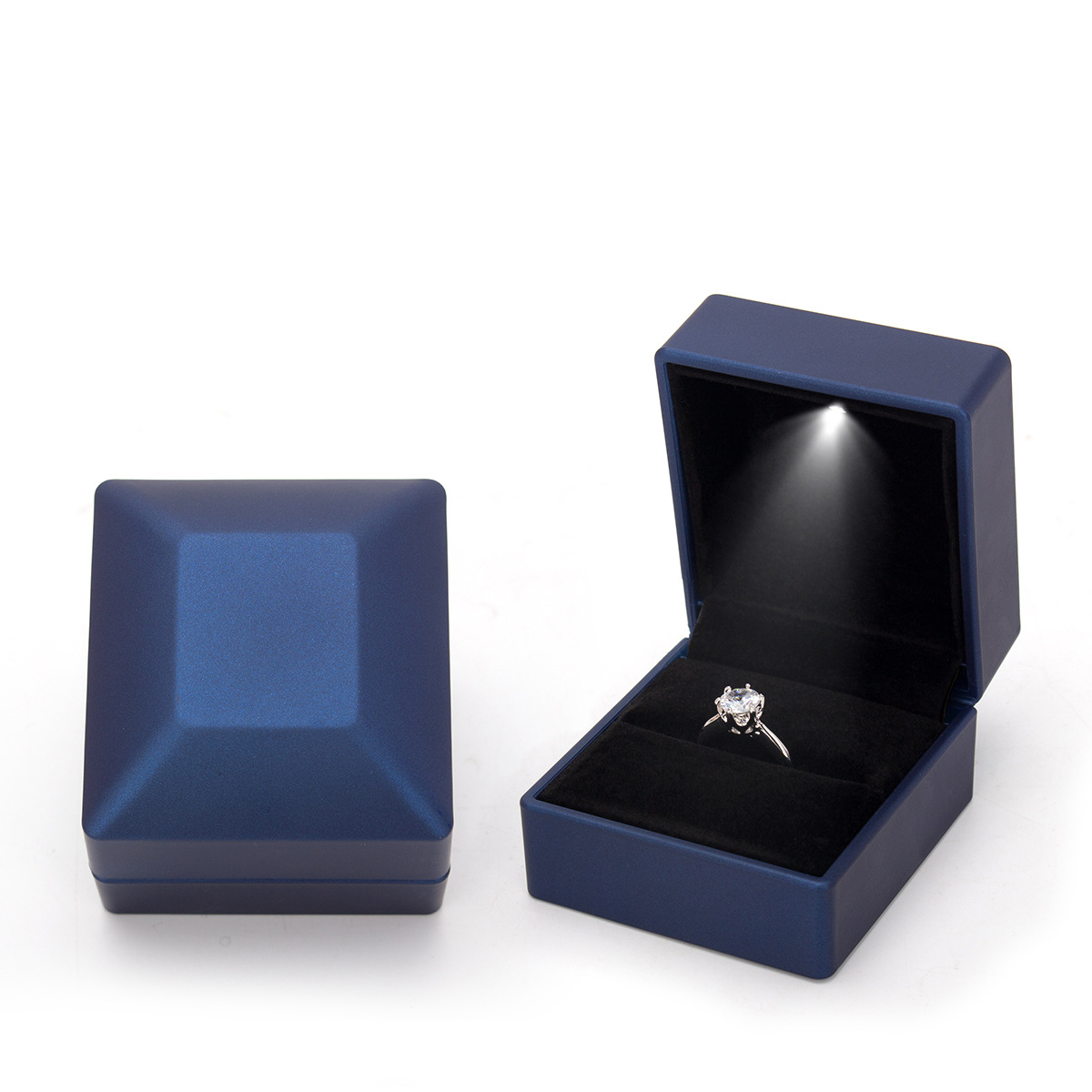 Hot Trendy White LED Light Jewelry Ring Box Custom Logo Velvet Engagement Wedding Ring Box Plastic Material Gift for Women