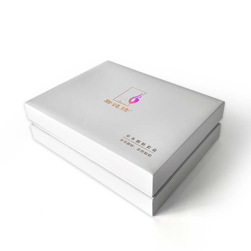 High Quality Biodegradable Cosmetic Skincare Packaging Rigid Boxes Embossing Matt Lamination Elegant Cardboard Gift Boxes for