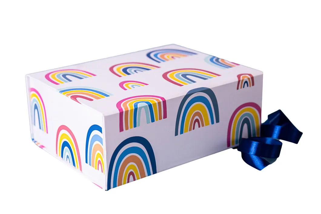 Promotional Top Quality Luxury Folding Paper Box Packaging with Ribbon Magnetic Gift Box