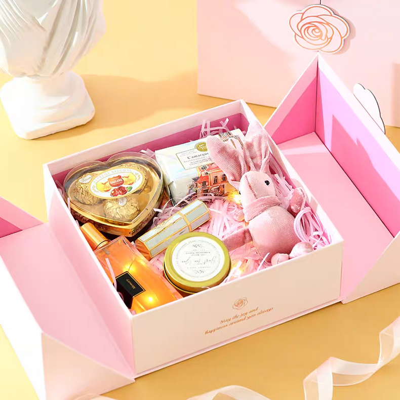 Factory Customization Luxury Pink Magnetic Gift Box for Birthday Holiday Anniversary Gift Box
