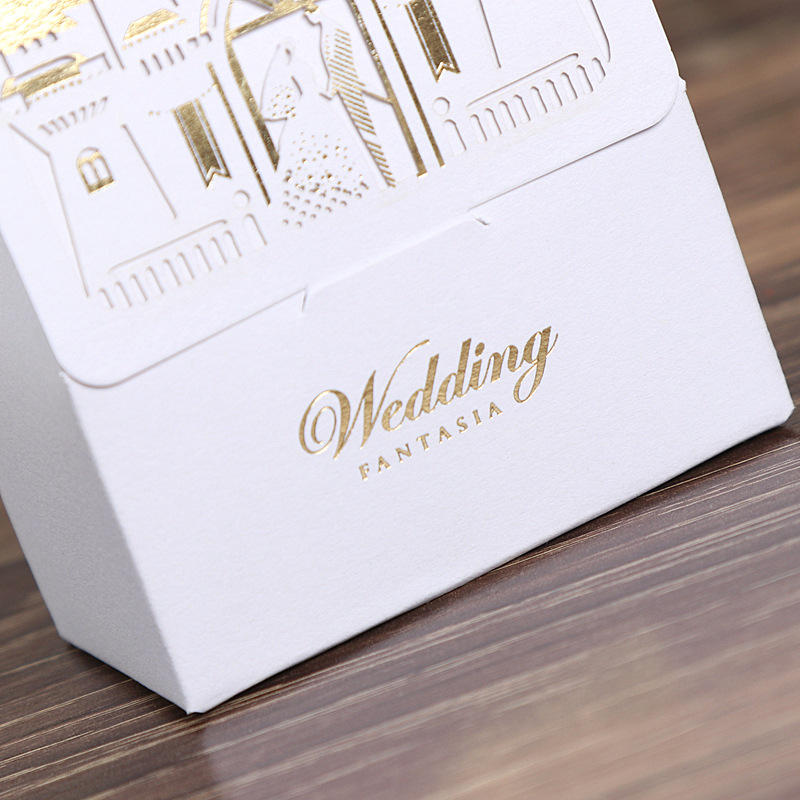 New Wedding Party Castle Sweet Box Chocolate Creative Hollowed-out Paper Box Candy Packaging Box for Souvenir Gift