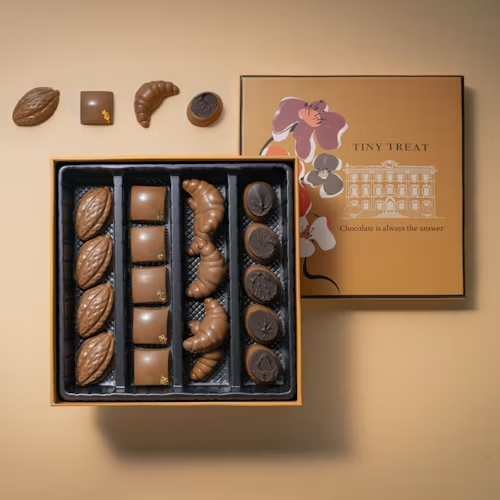 Empty Premium Customize Ramadan Truffle Chocolate Lid And Base Boxes Candy Nut Macaron Gift Packaging Box With Plastic Inserts