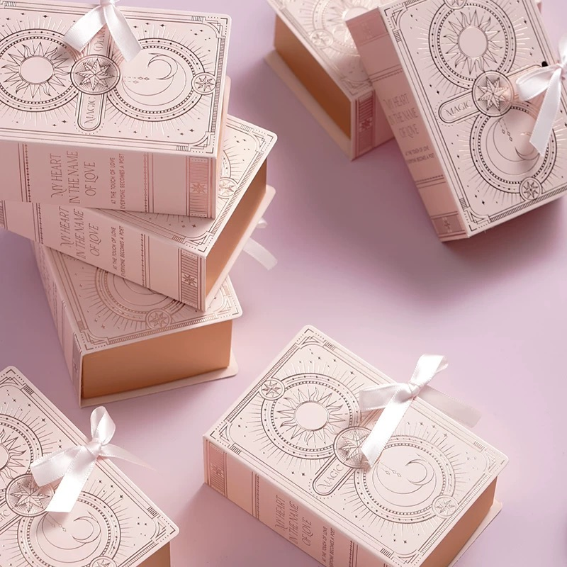 Luxury Custom Rigid Cardboard Packaging Paper Gift Box for Wedding Birthday Holidays