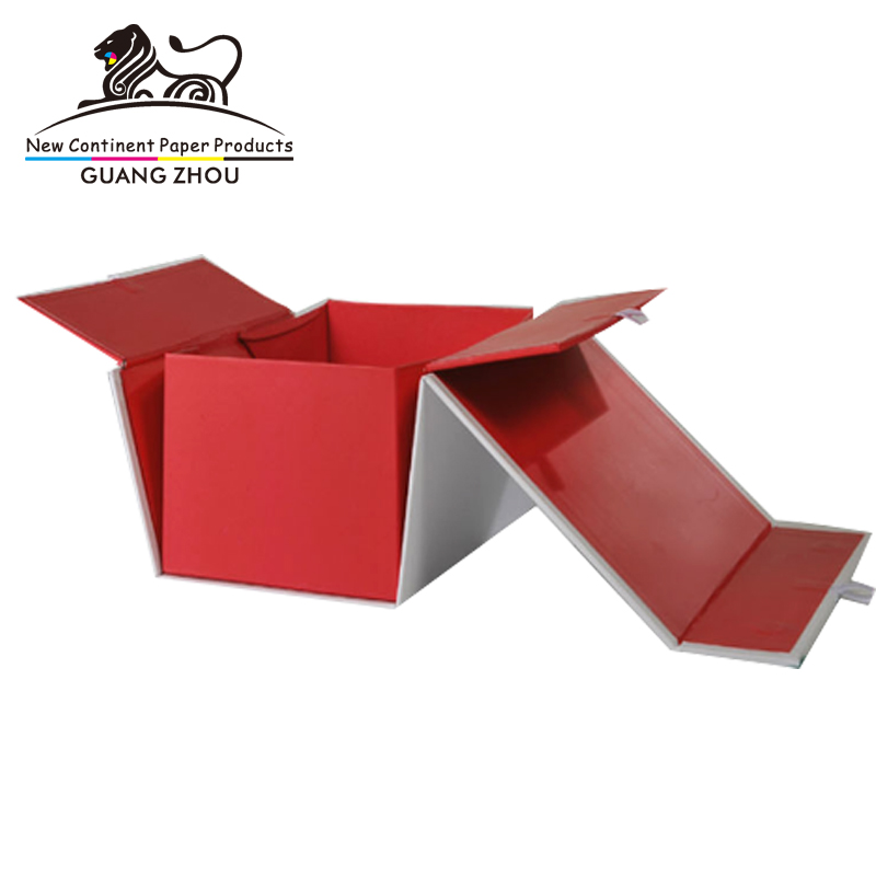 High End Foldable Christmas Gift Box Red New Year Hamper Box Christmas Gift Beautifully Wrapped Box