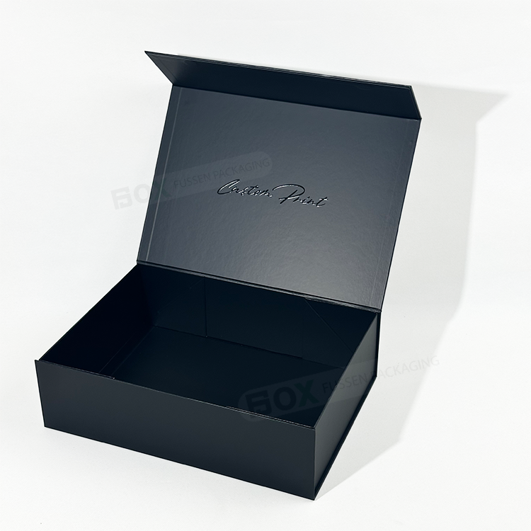 Recycled Clothes Hoodie Black Gift Packaging Custom Logo Delicate Appearance Spot Glossy Printing Magnetic Clothing Paper Boxes