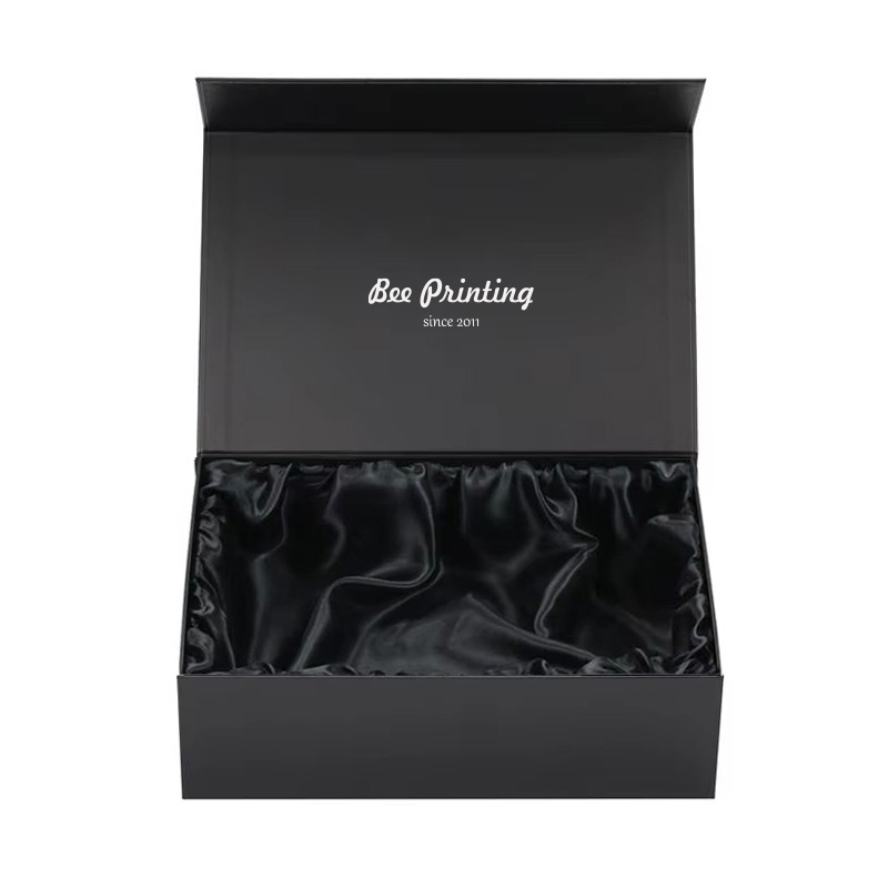 Luxury Folding Magnetic Black Makeup Gift Box Packaging with Satin Lined Inside Packing for Jewelry Cosmetic Perfume