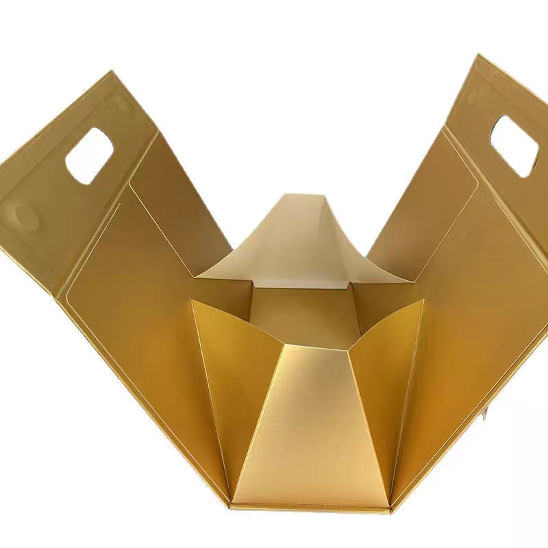 Customized Rigid Paper Bag Gift Boxes Triangular Foldable Collapsible Hand-Held Magnetic Closure