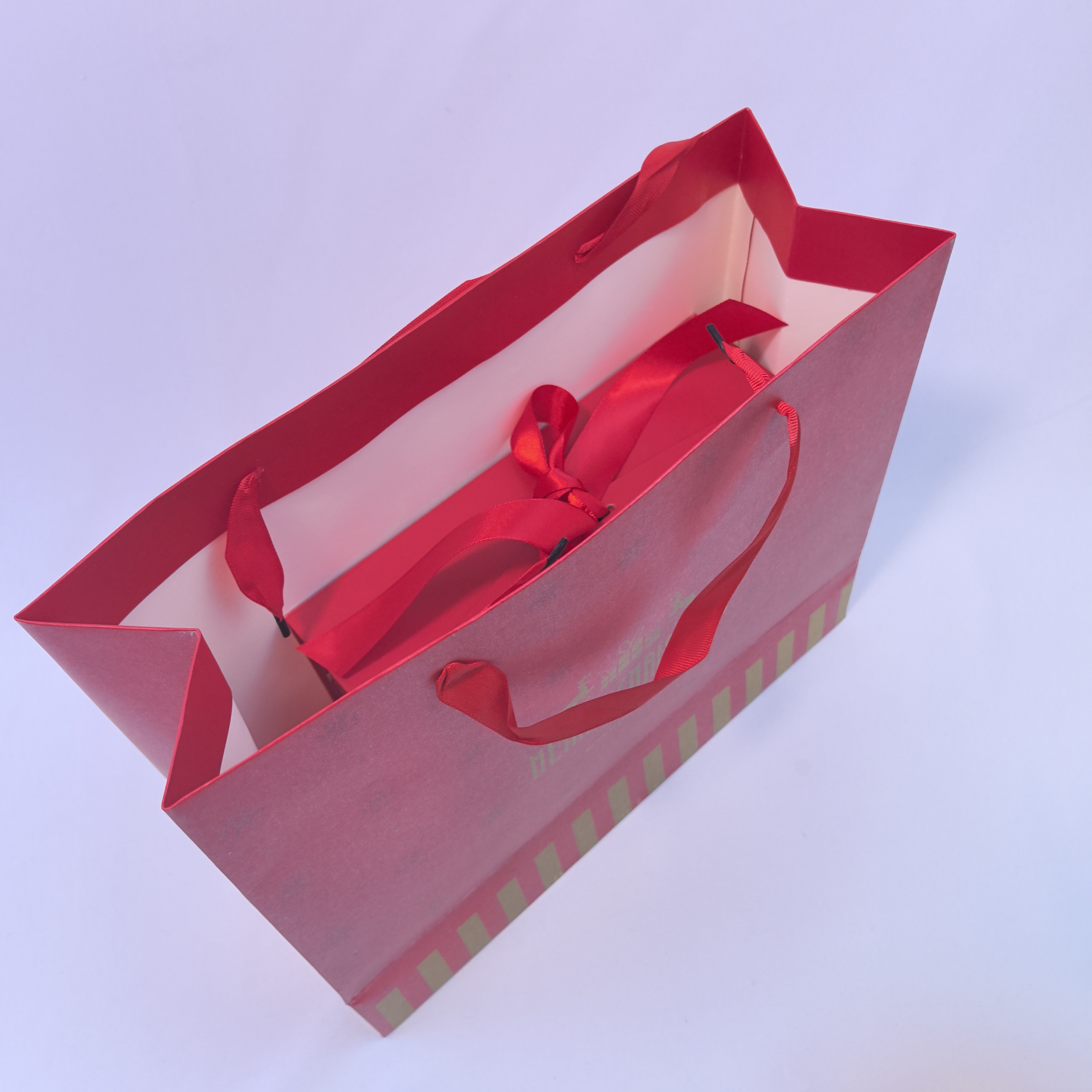2025Luxurious Merry Christmas Gifts Box New Year Gift Boxes Paper Bags Set for Present Folding Xmas Rigid Packaging Gift Box Set