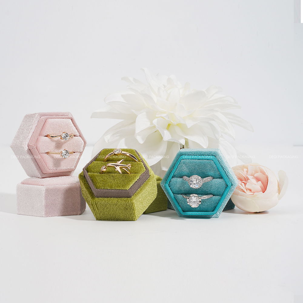 Jewelry Boxes Small Gift Boxes with Lids for Jewelry Packaging - Jewelry Gift Boxes for Shipping, Small Business, Accessories