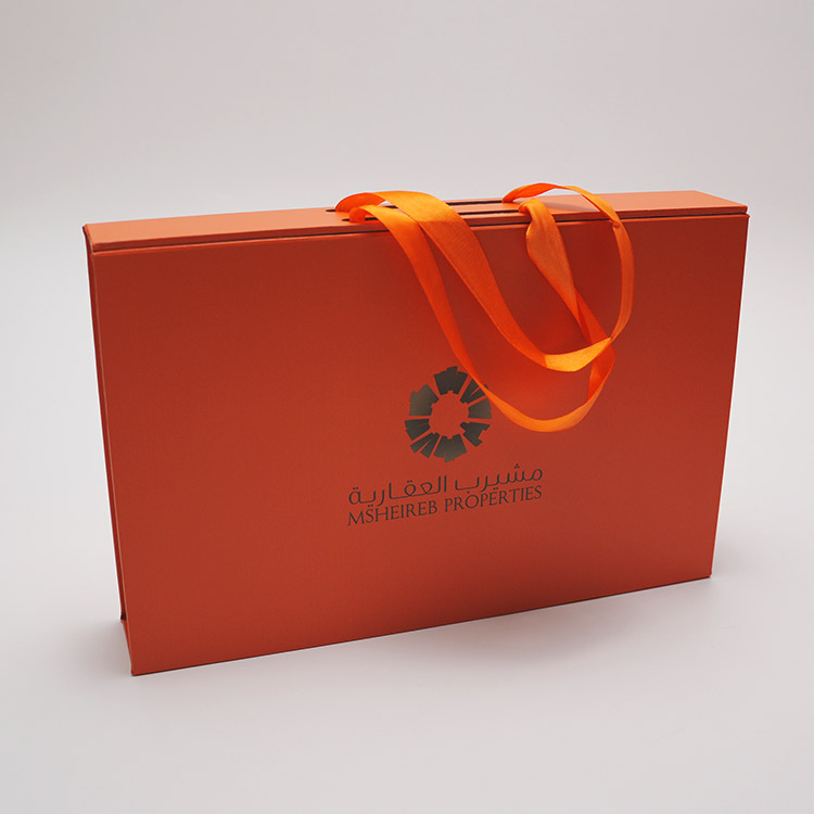 Large Capacity Custom Cosmetics Clothing Magnetic Gift Box Packaging With Ribbon Handle For Supplier Wholesale