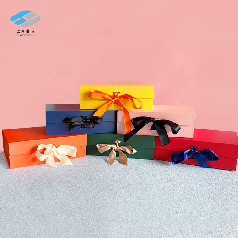 Multi-color Bow Magnetic Gift Box Portable Premium Luxury Packaging with Embossing Empty Birthday Souvenir Box and Custom Logo