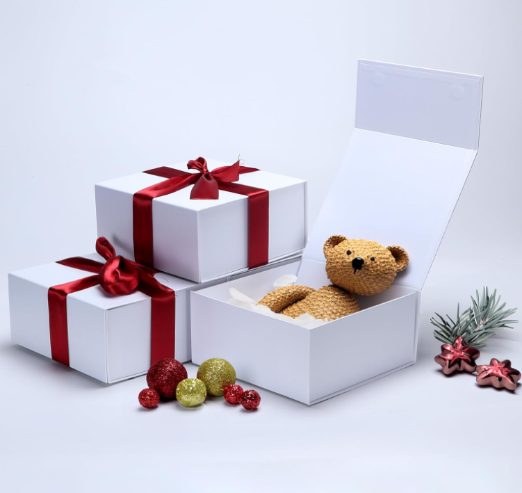 White Magnetic Closure Gift Boxes for Weddings Groomsmen Bridesmaids Proposals Mother's Day