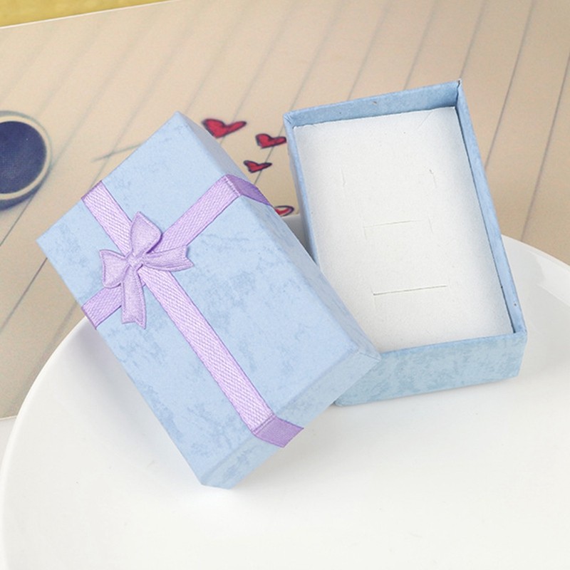 High Quality Recycled Materials Rigid Paperboard Gift Box Matt Laminated Lid And Bottom Ribbon Package Shipping Mailer Gift Box