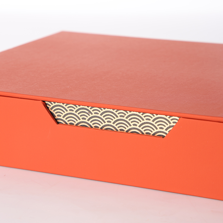 Holiday Season Party Celebration Gift Box Set Accessory Supply for Present Packaging Container Paper Boxes Genre