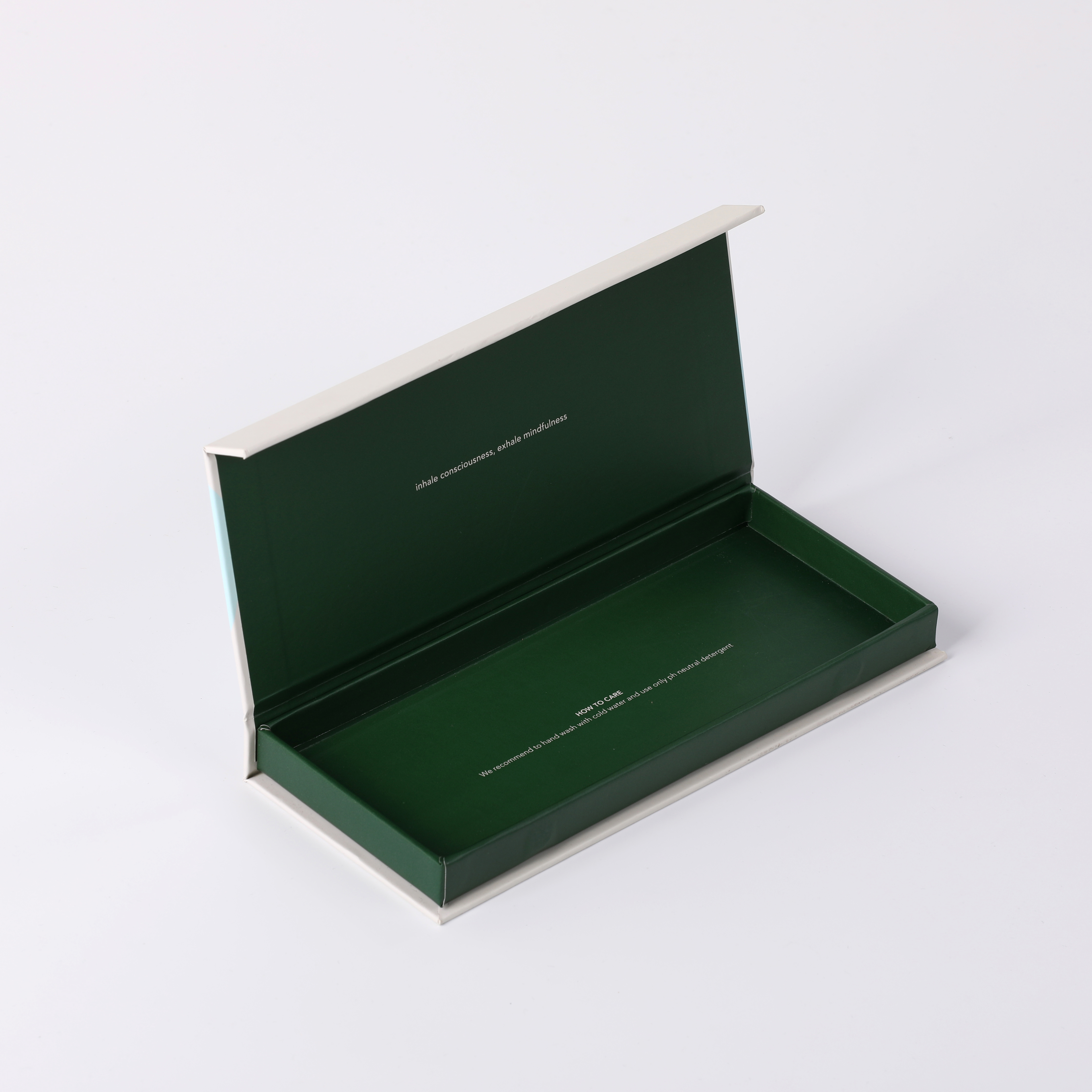 Custom Logo Printed Rigid Book Shape Eco-Friendly Gift Box with Magnetic Closure for Cosmetics Jewelry Supermarket &amp; Promotion