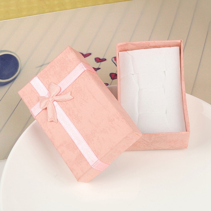 High Quality Recycled Materials Rigid Paperboard Gift Box Matt Laminated Lid And Bottom Ribbon Package Shipping Mailer Gift Box
