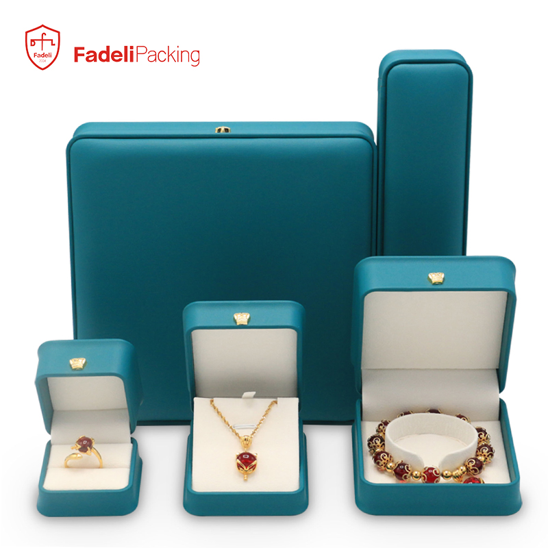 Jewelry Showcase 14