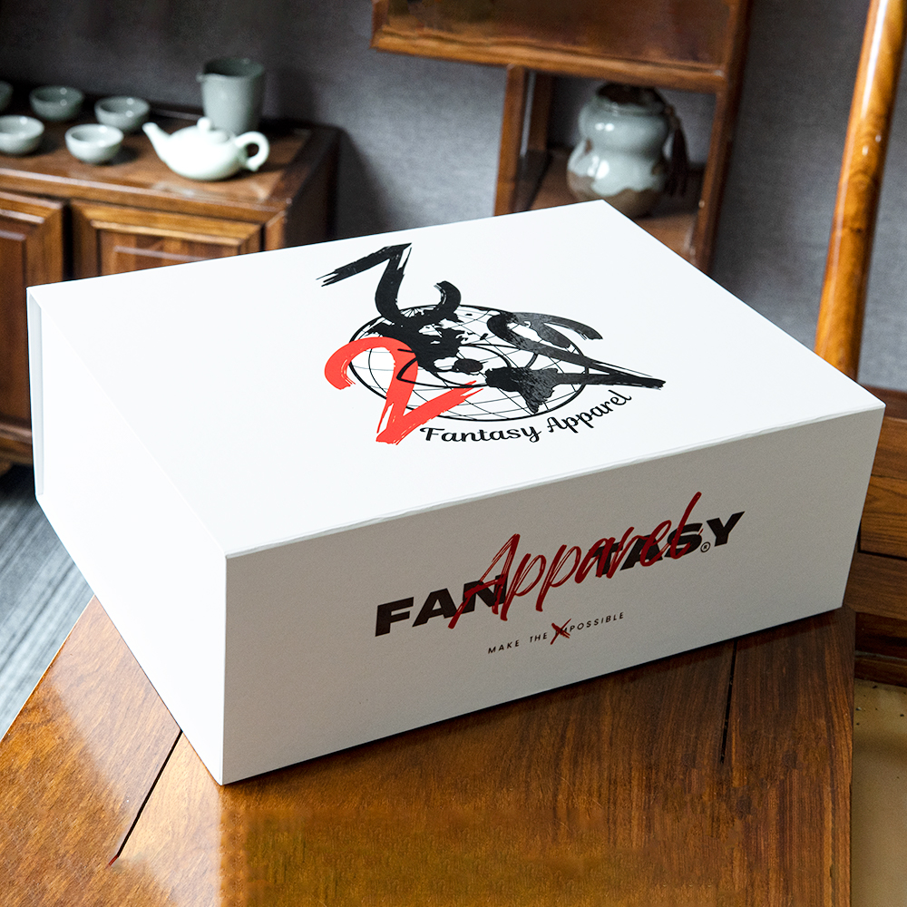 Magnetic Apparel Subscription Boxes Eco-Friendly Ecommerce Packaging for Clothing Orders Durable Customizable Apparel Boxes