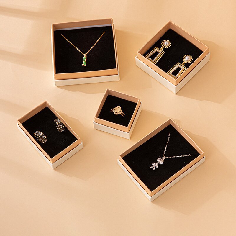 Elegant Fresh Cardboard Square/Rectangle Jewelry Box Valentine's Day Gift Box for Rings Accessories Bracelets Necklaces Box