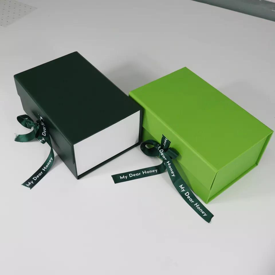 High End Folding Apparel Gift Box with Ribbon Custom Luxury Wedding Dress Shirts Shoes Magnetic Packaging Boxes Baby Clothes