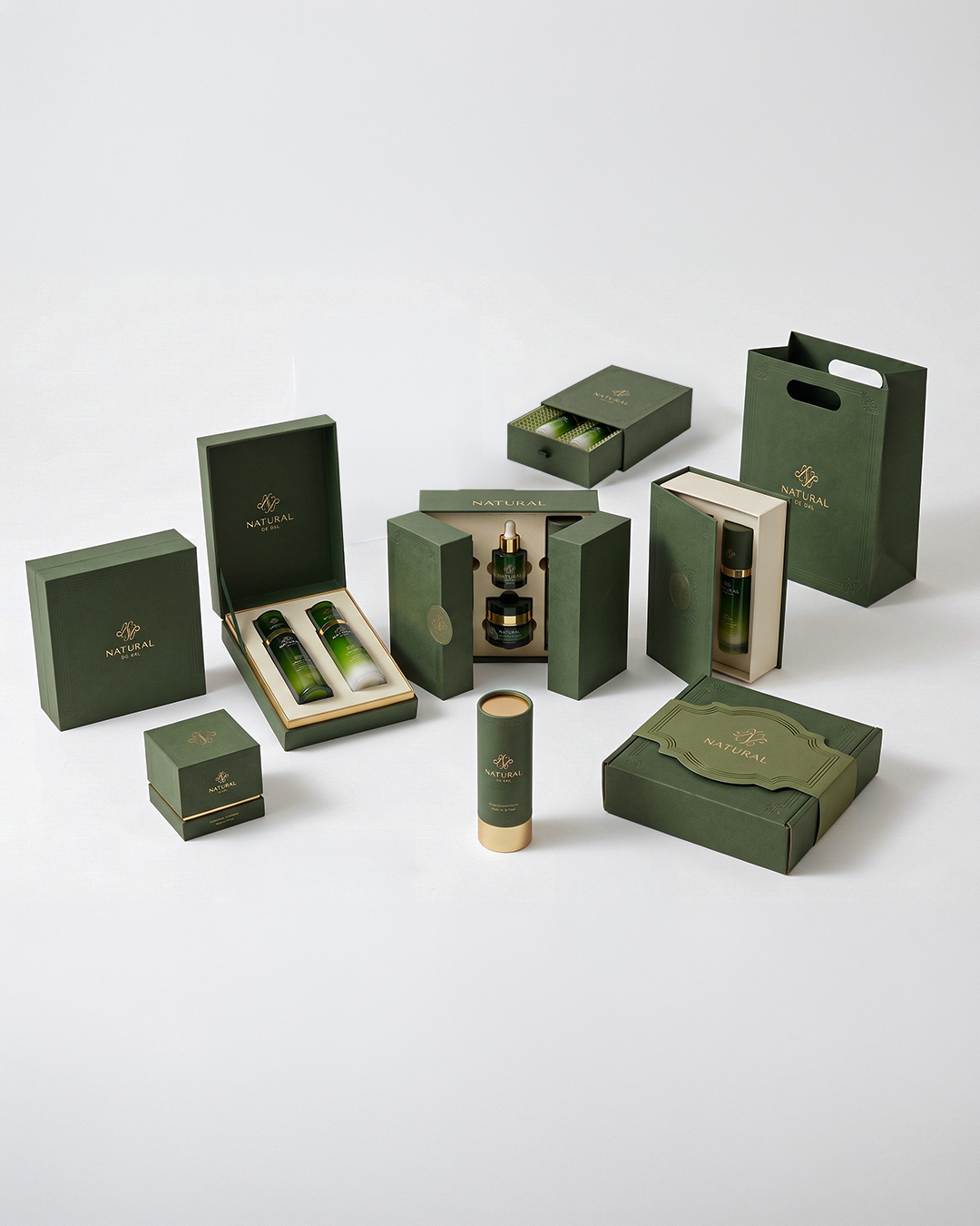 Custom Handmade Green Packaging Set Makeup Cosmetics Tote Bags for Cosmetics Eco Rigid Skincare Packaging Gift Boxes Kit