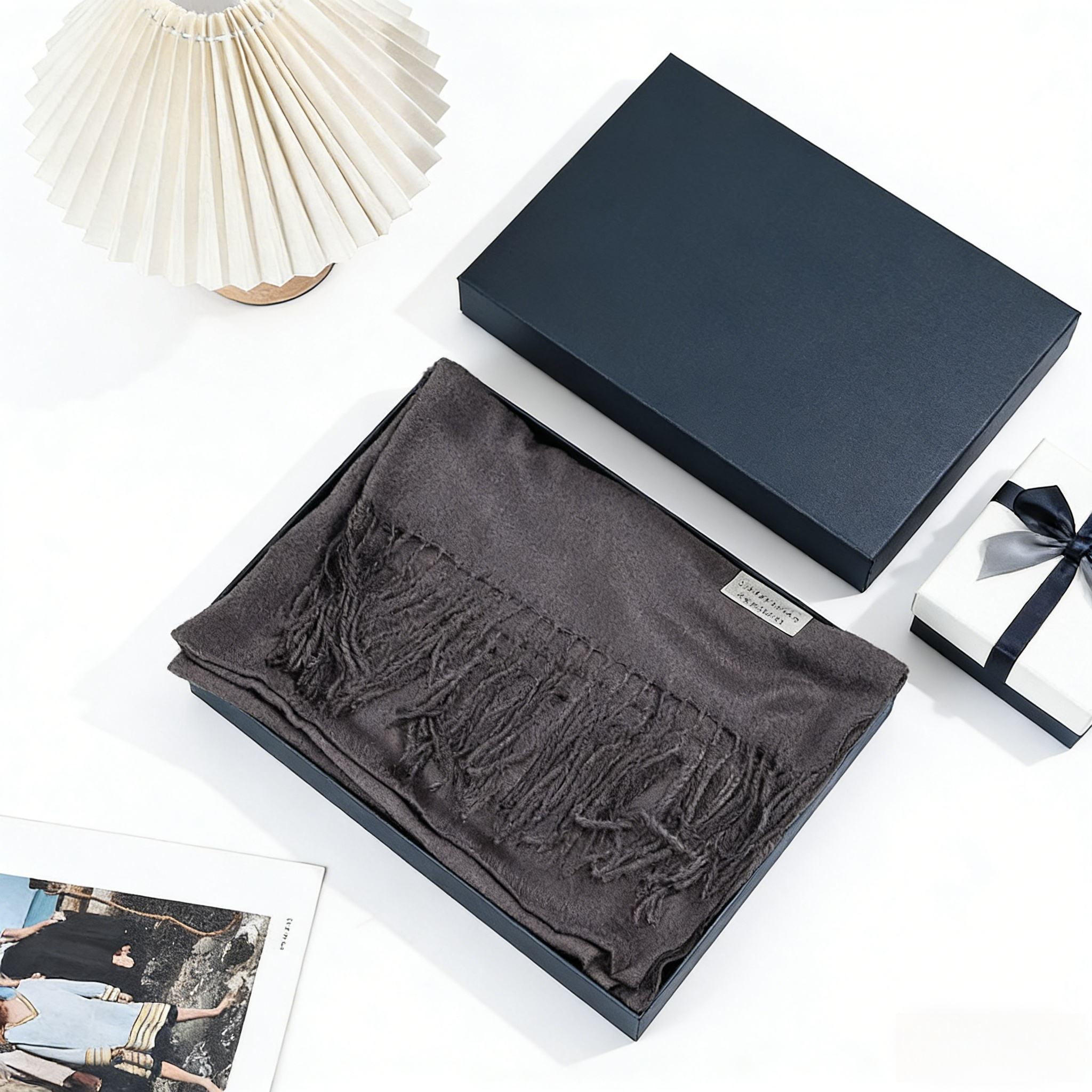Innovative Eco Friendly Biodegradable Specialty Grey Board Paper Gift Box Matte Lamination Magnetic Closure Customizable Premium